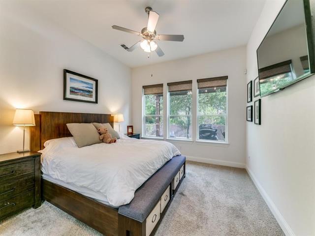 Building Photo - 4139 Hawthorne Dr