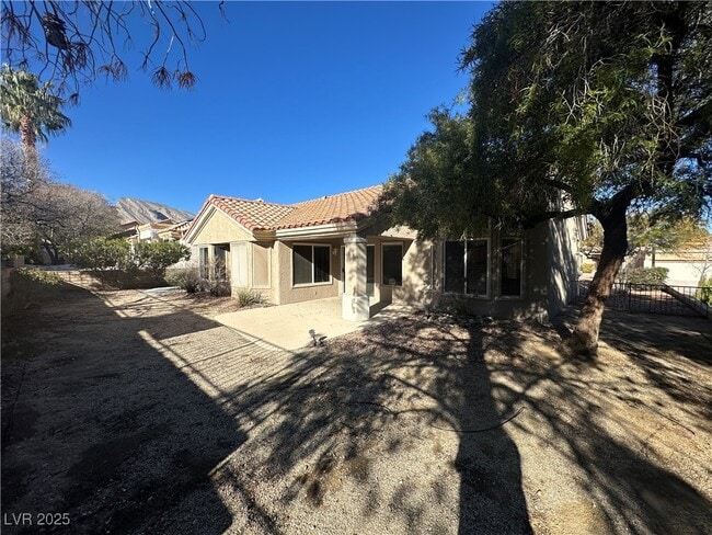 Building Photo - 9945 Bundella Dr