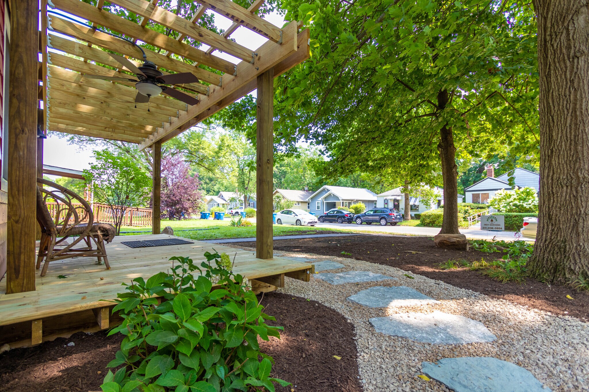 Building Photo - 5106 Rosslyn Ave