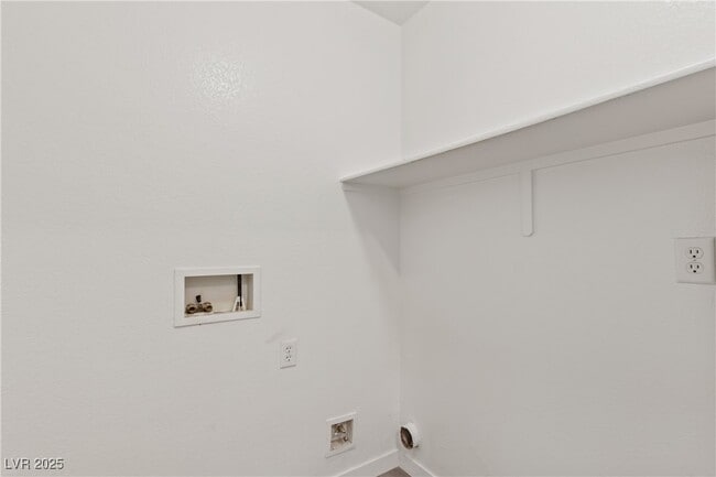Building Photo - 3544 Terneza Ave