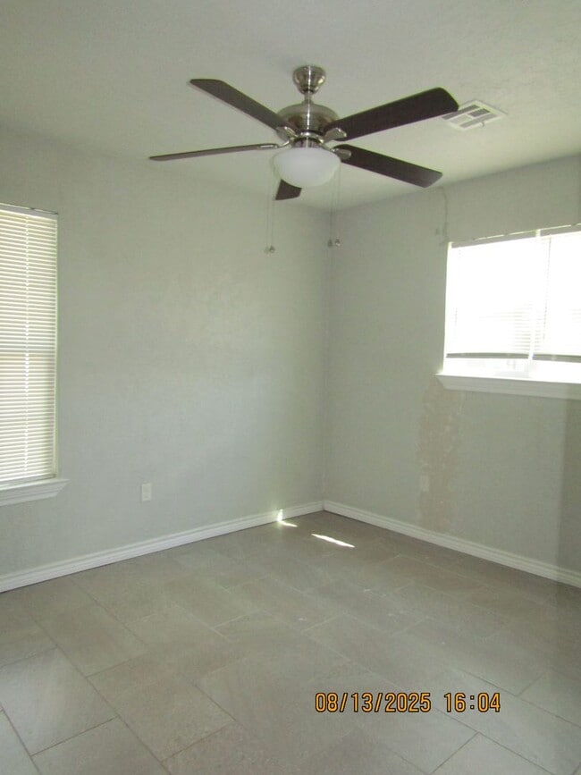 Building Photo - Move In Special: $200 off on The First Ful...