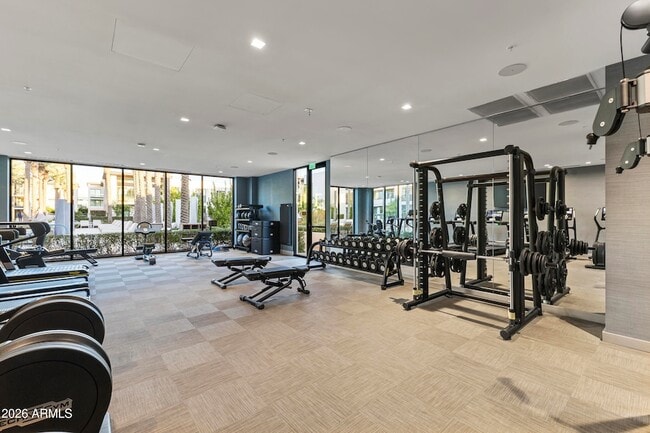 Building Photo - 6587 N Palmeraie Blvd