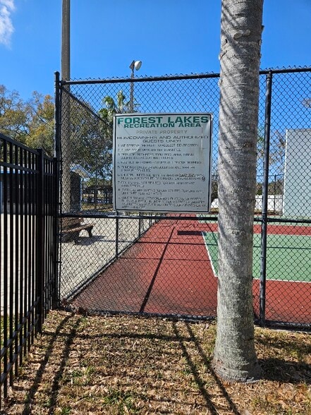 Racquet Ball - 129 Camphor Cir
