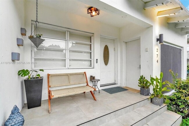 Building Photo - 274 NW 43rd St