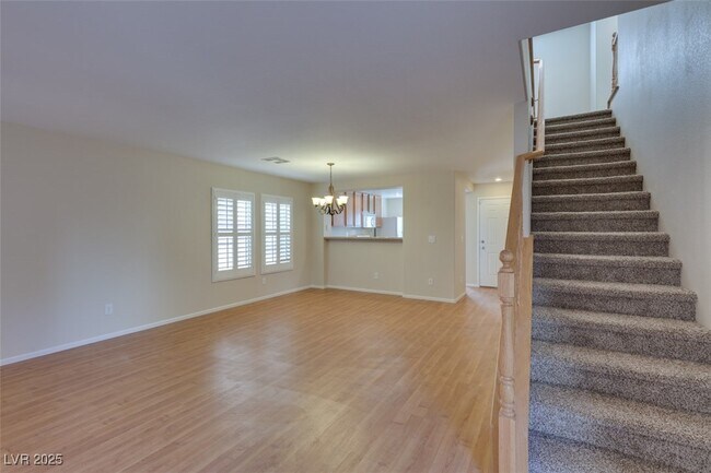 Building Photo - 656 Port Talbot Ave