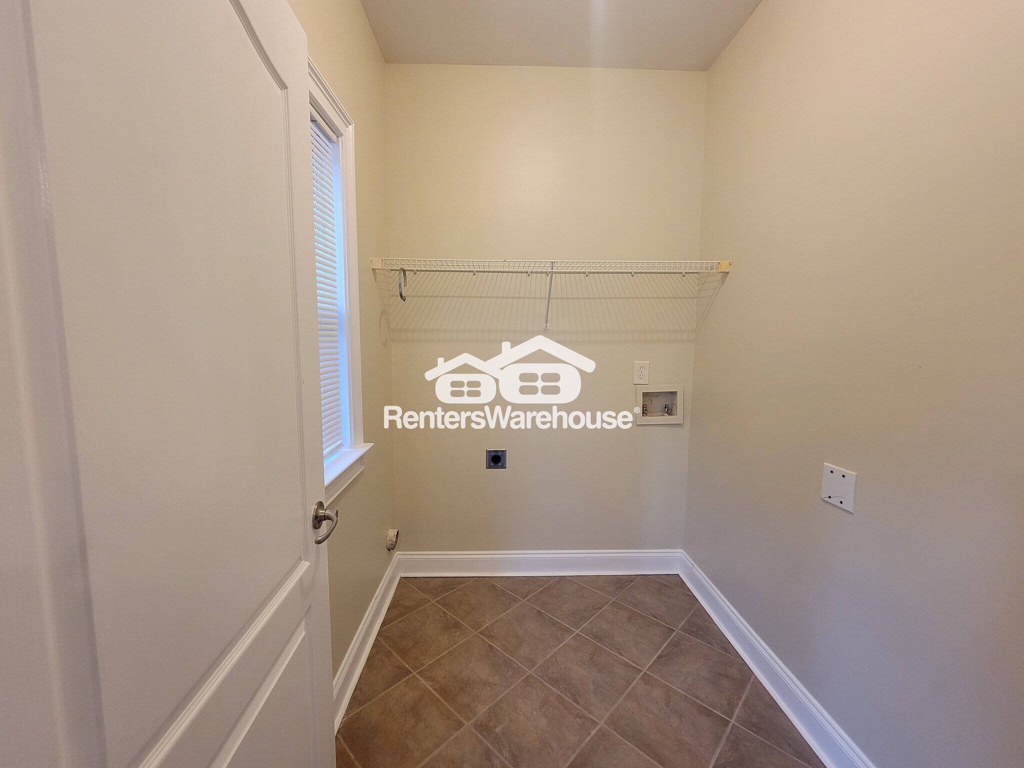 Building Photo - 1025 Rowanshyre Cir