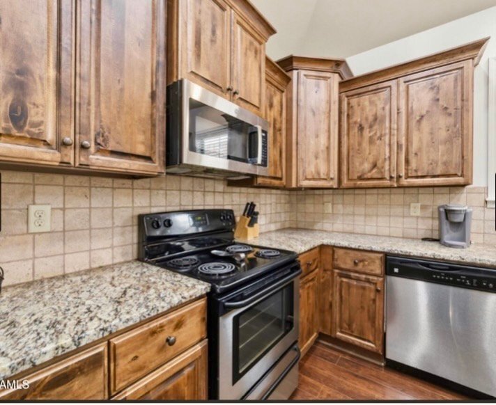 Building Photo - 343 Chimney Rock Blvd