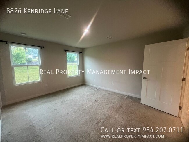 Building Photo - 8826 Kenridge Ln