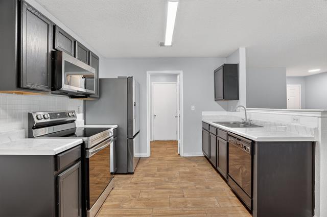 Building Photo - 1435 Queen Annes Dr