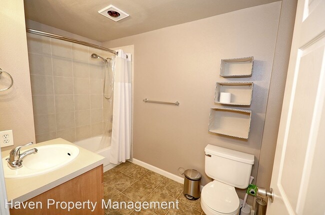 Building Photo - 2 br, 2 bath House - 26209 116th Ave SE B102