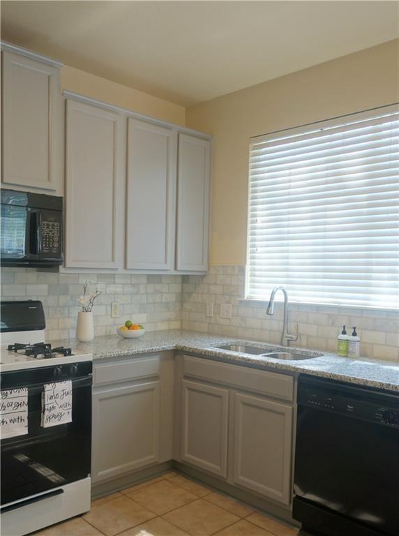 Building Photo - 8518 Cahill Dr