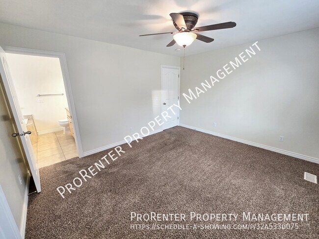Building Photo - 1911 1485 W