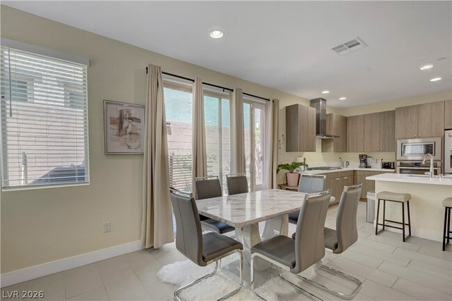 Building Photo - 11401 Gravitation Dr