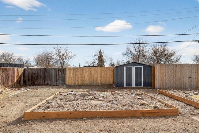 Building Photo - 500 Del Norte St