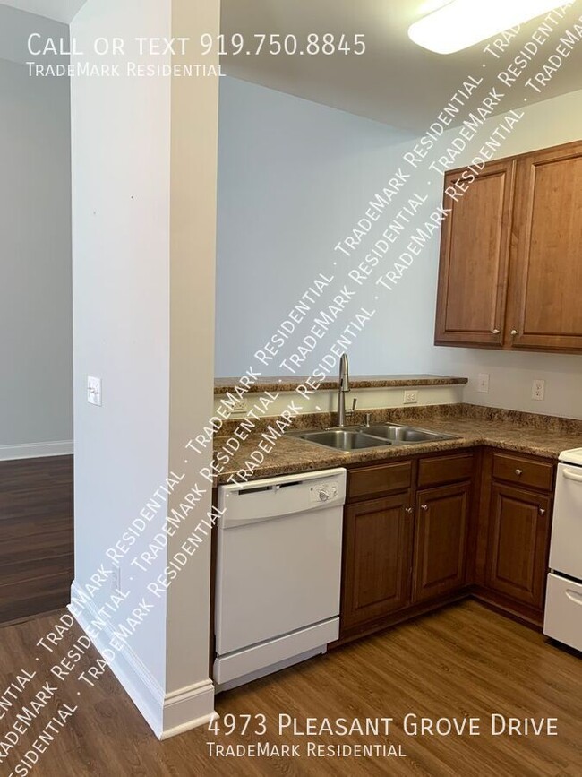 Building Photo - 4973 Pleasant Grove Dr