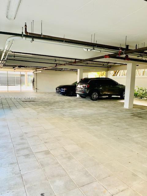 Building Photo - 619 Meridian Ave