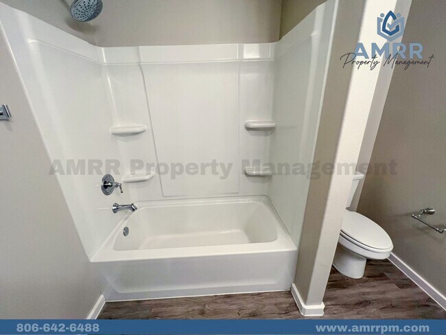 Building Photo - 7220 E County Rd 99