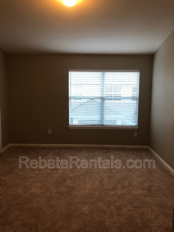 Building Photo - 13498 Essence Ct