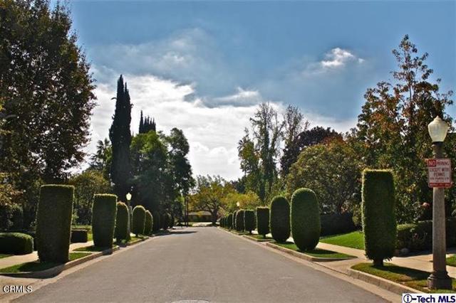 Building Photo - 400 S Meridith Ave