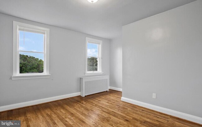 Building Photo - 4016 6th St