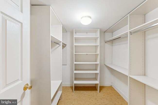 Building Photo - 12891 Crouch Dr