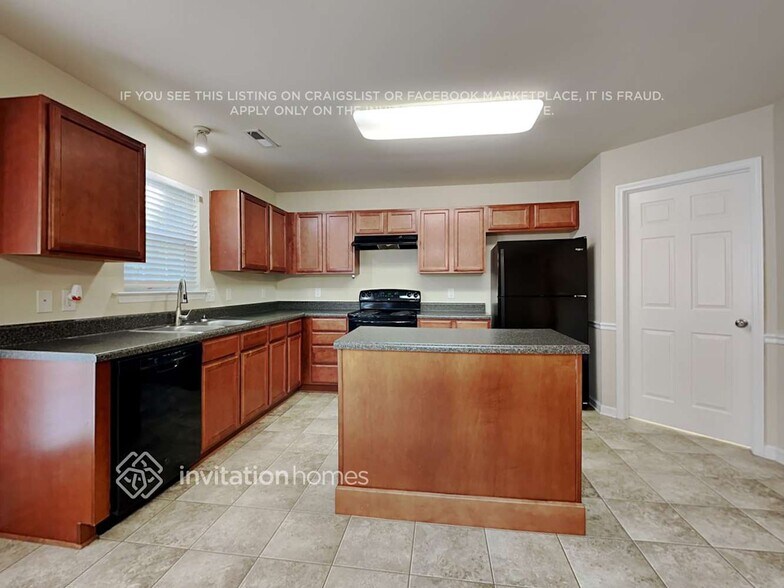 Building Photo - 4987 Mt Hope Dr