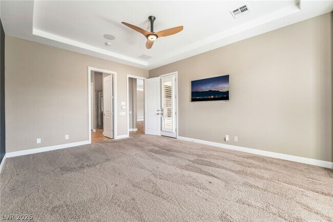 Building Photo - 2501 Luberon Dr