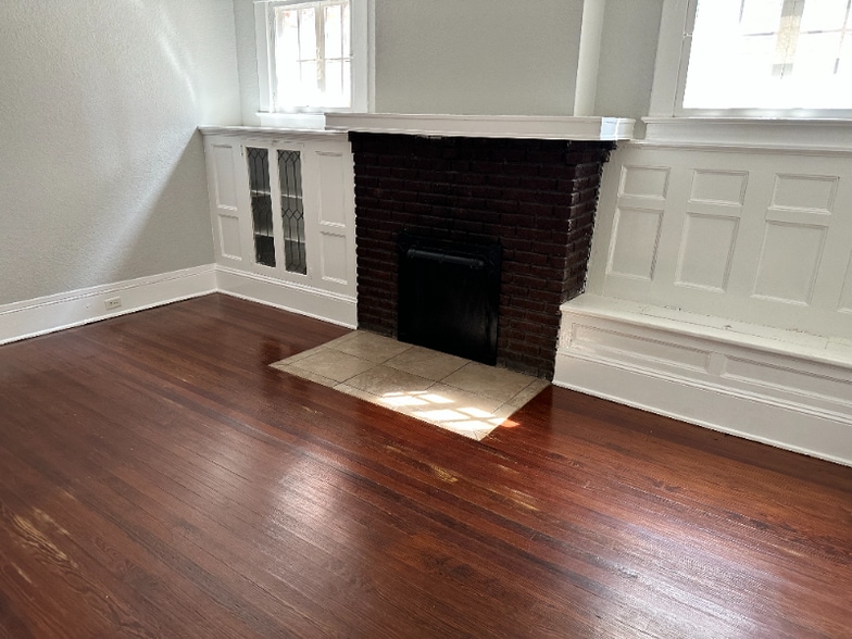 Building Photo - 2259 Post St