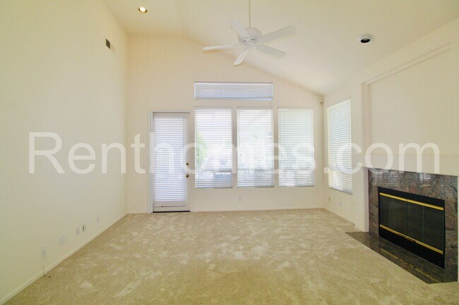 Building Photo - 11426 Legacy Terrace