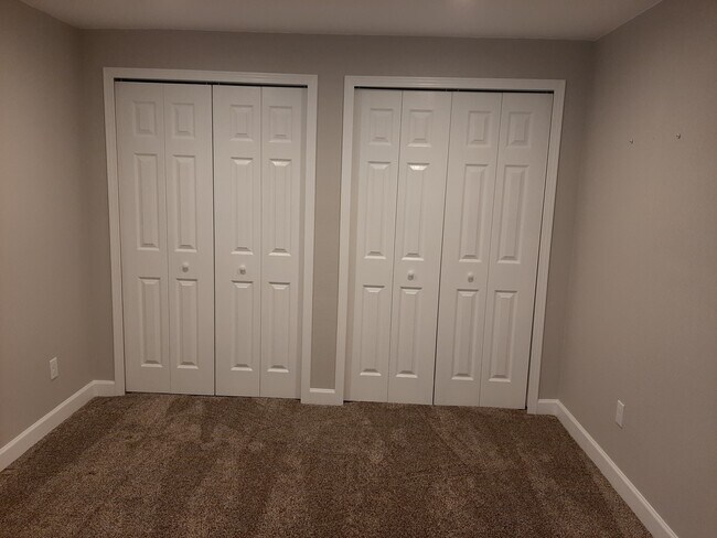 bedroom 4 double closets - 14219 Woodrock Path