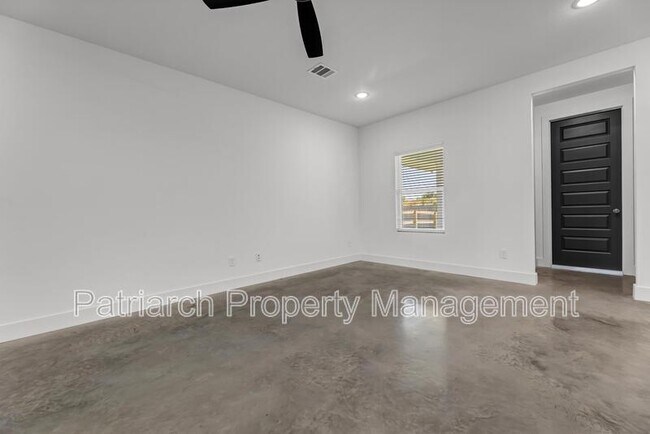 Building Photo - 3007 Alpha Wolf Ct