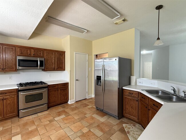 Building Photo - 14419 Golden Cypress Ln