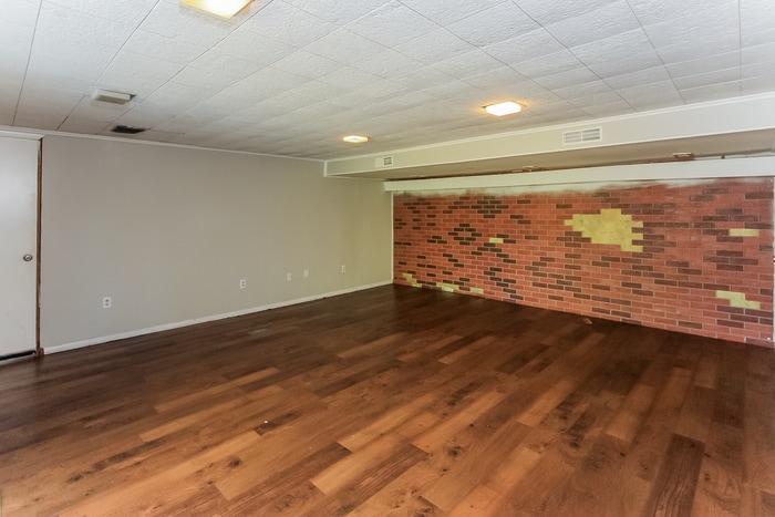 Building Photo - 11016 E 51 St S