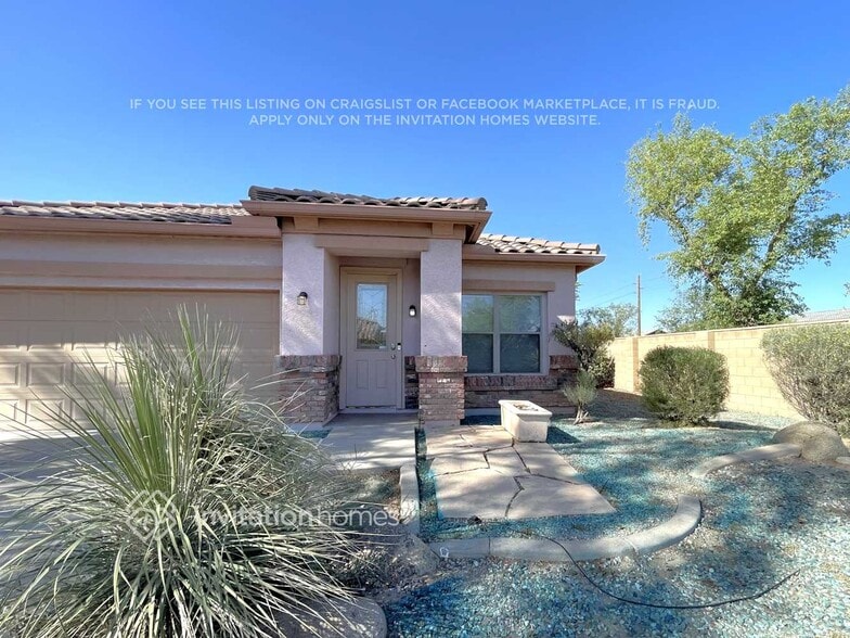 Building Photo - 5904 W Wood St