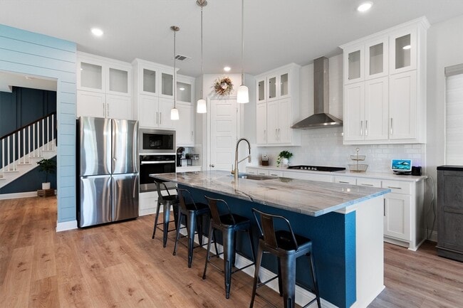 Building Photo - 7309 Sunset Blvd