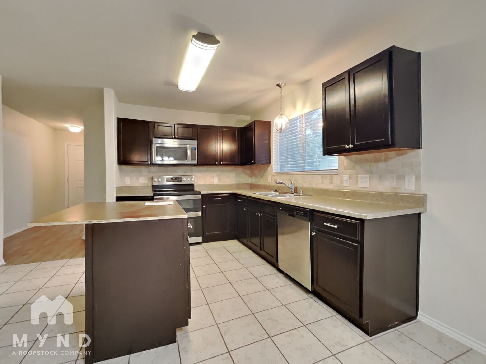 Building Photo - 7514 Saratoga Kln