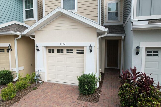 Building Photo - 6308 Camino Dr