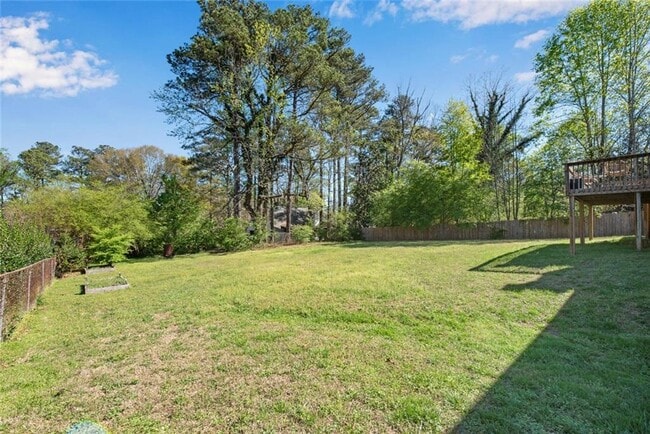 Building Photo - 3941 Forest Dr