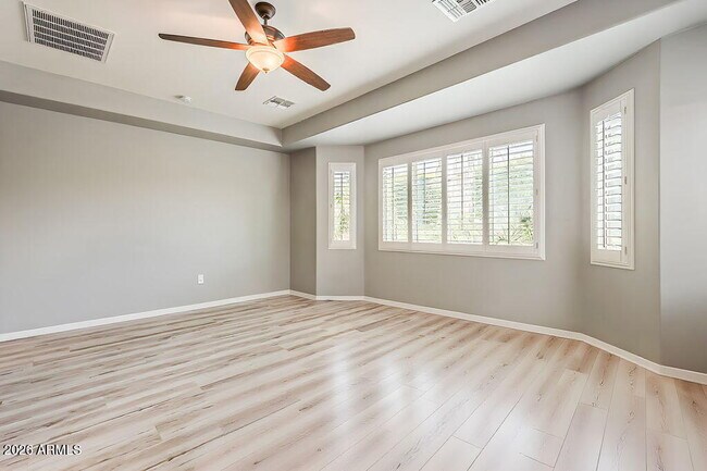 Building Photo - 4135 E Grand Canyon Dr