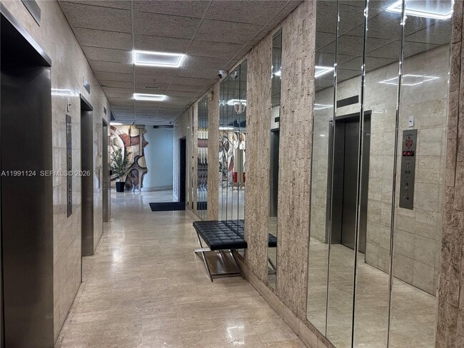 Building Photo - 2750 NE 183rd St