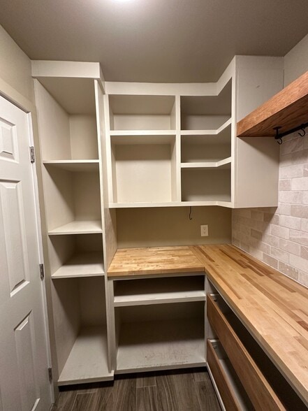 Walk in butler's pantry - 7970 W Elm St