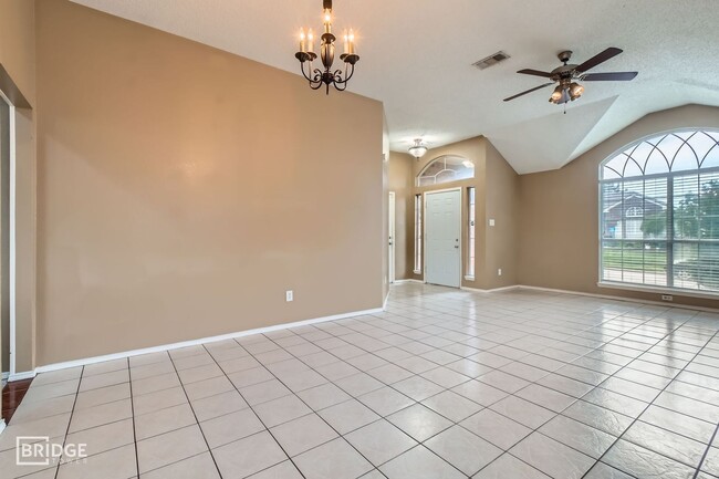 Building Photo - 1354 Mill Crossing