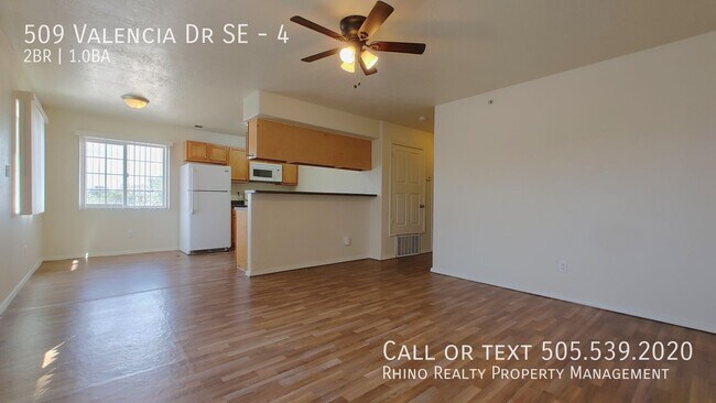 Building Photo - 509 Valencia Dr SE