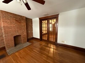 Building Photo - 1360 S High St