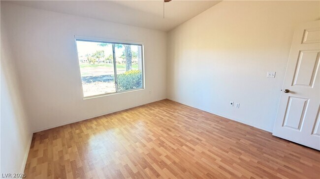 Building Photo - 2066 Poppywood Ave
