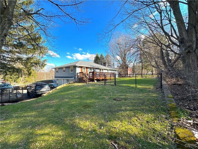 Building Photo - 4055 Bristol Rd