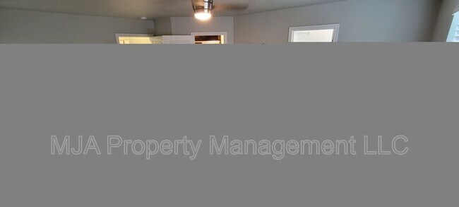 Building Photo - 5549 Dornton Ct
