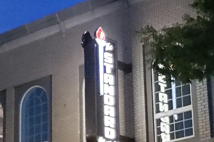 Building Photo - 1530 Main St