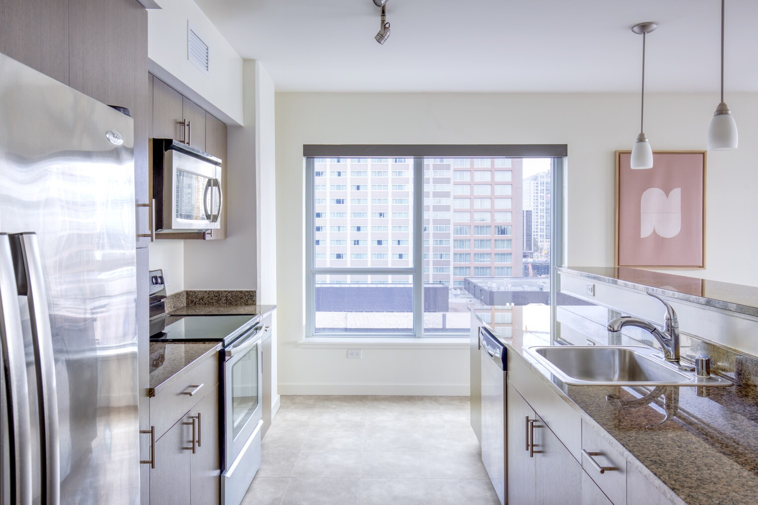 Building Photo - 10349 NE 10th St