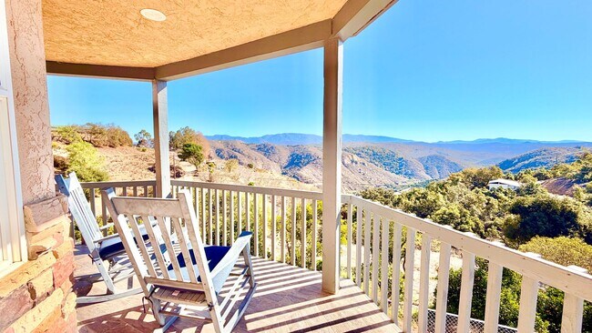 Building Photo - Spacious Two-Story Country Home with Amazi...